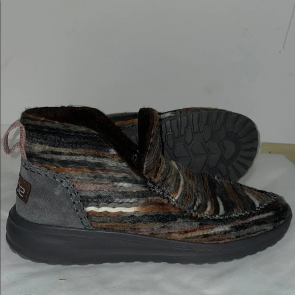 Hey Dude Multicolor Striped Flats (8) - Picture 6 of 11